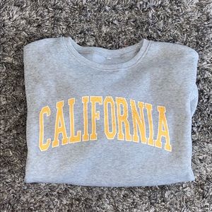 Large light gray California sweatshirt
